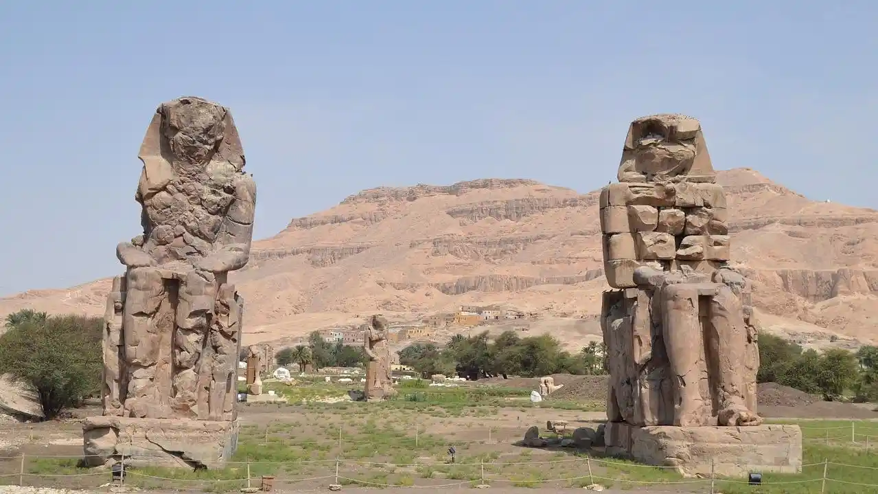 colossus, memnon, Egypt Travel Booking